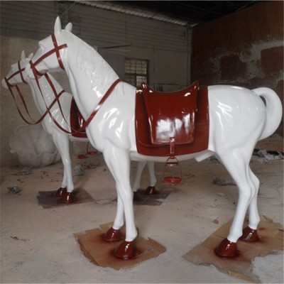 Mô hình con ngựa gia công từ composite cao cấp [ 210 x 229 x 58 cm ]