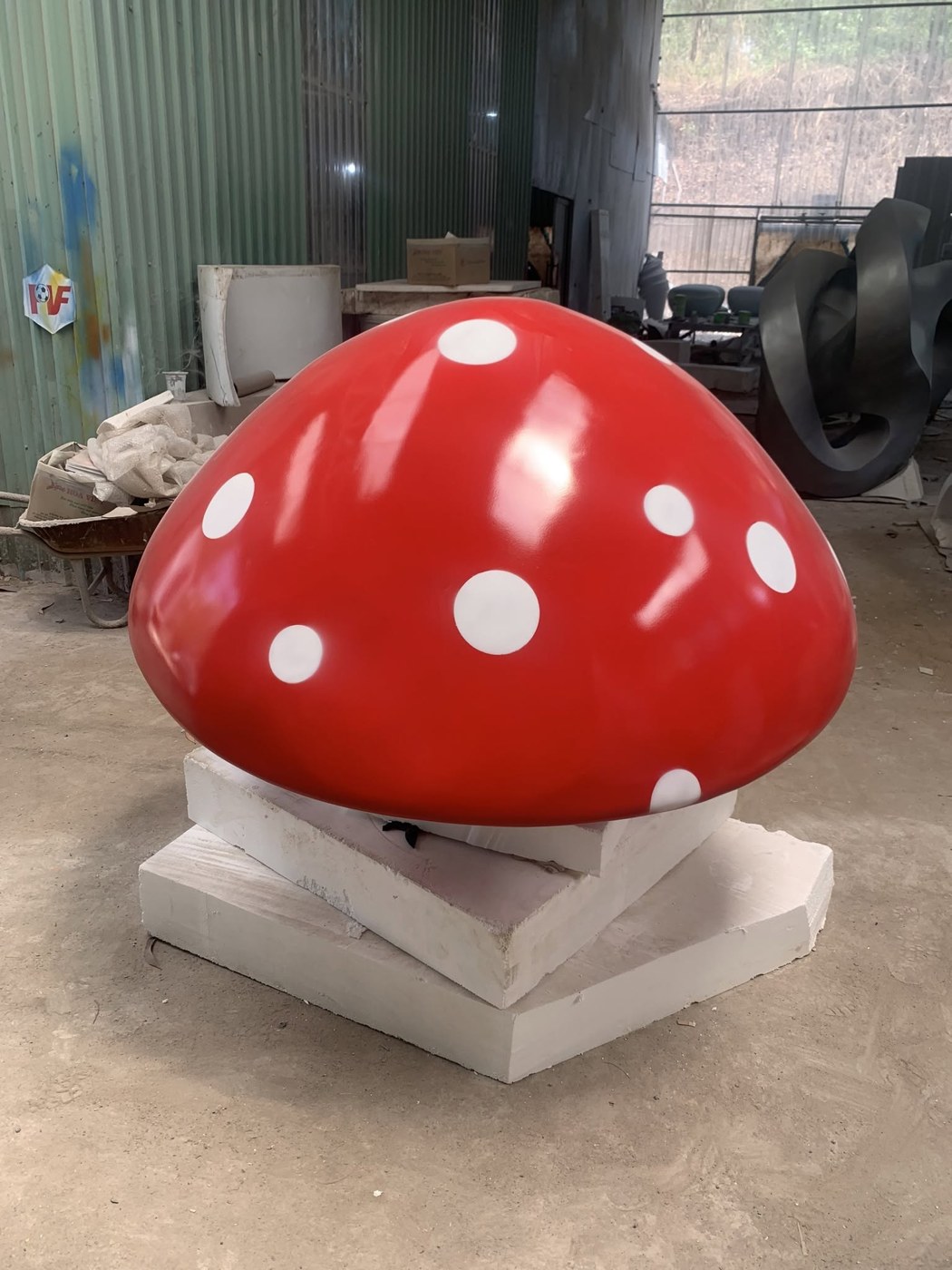 Mô hình quảng cáo 3D: Biến sản phẩm thành khổng lồ hút mắt khách hàng Ứng dụng mô hình quảng cáo 3D composite trong sự kiện thương hiệu