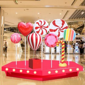 Tượng Kẹo Lollipop Composite Khổng Lồ Trang Trí Noel Ngoài Trời — composite trang trí Giáng sinh, sản xuất tại TP.HCM, ngk.vn / mohinhcomposite.vn