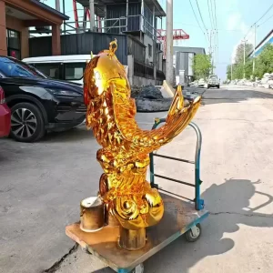 Cá chép composite trang trí tiểu cảnh sân vườn — bền ngoài trời, không phai màu