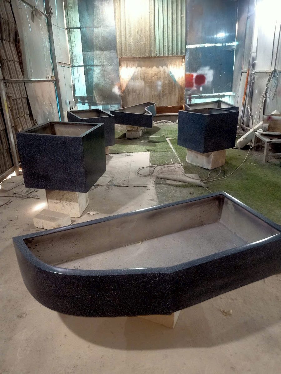 tượng lính chì composite canh cổng — nâng tầm Đẳng cấp nhà hàng amp; không gian sự kiện - Tượng Lính Chì Composite Canh Cổng — Nâng Tầm Đẳng Cấp Nhà Hàng & Không Gian Sự Kiện