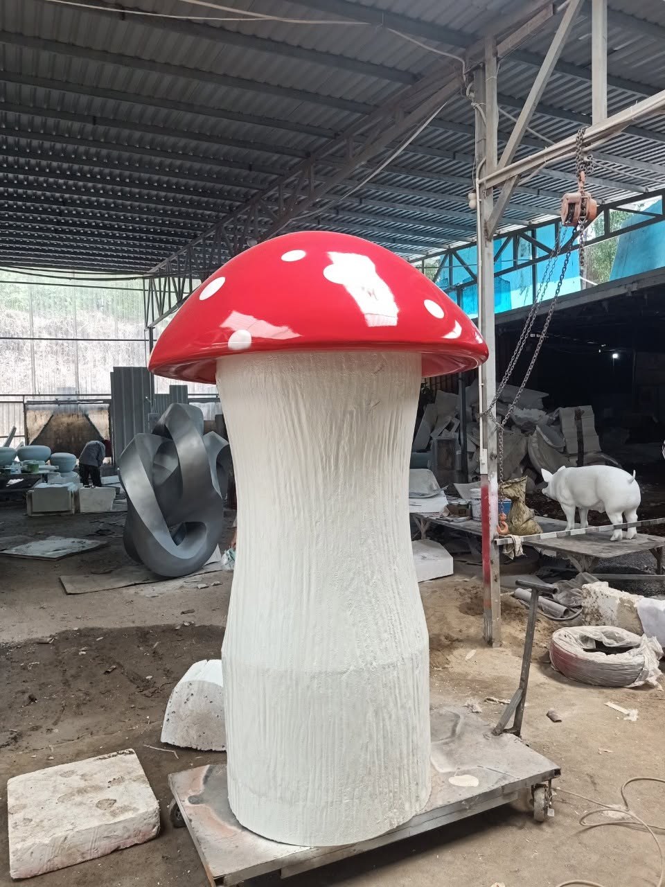 mô hình composite linh vật kích thước lớn